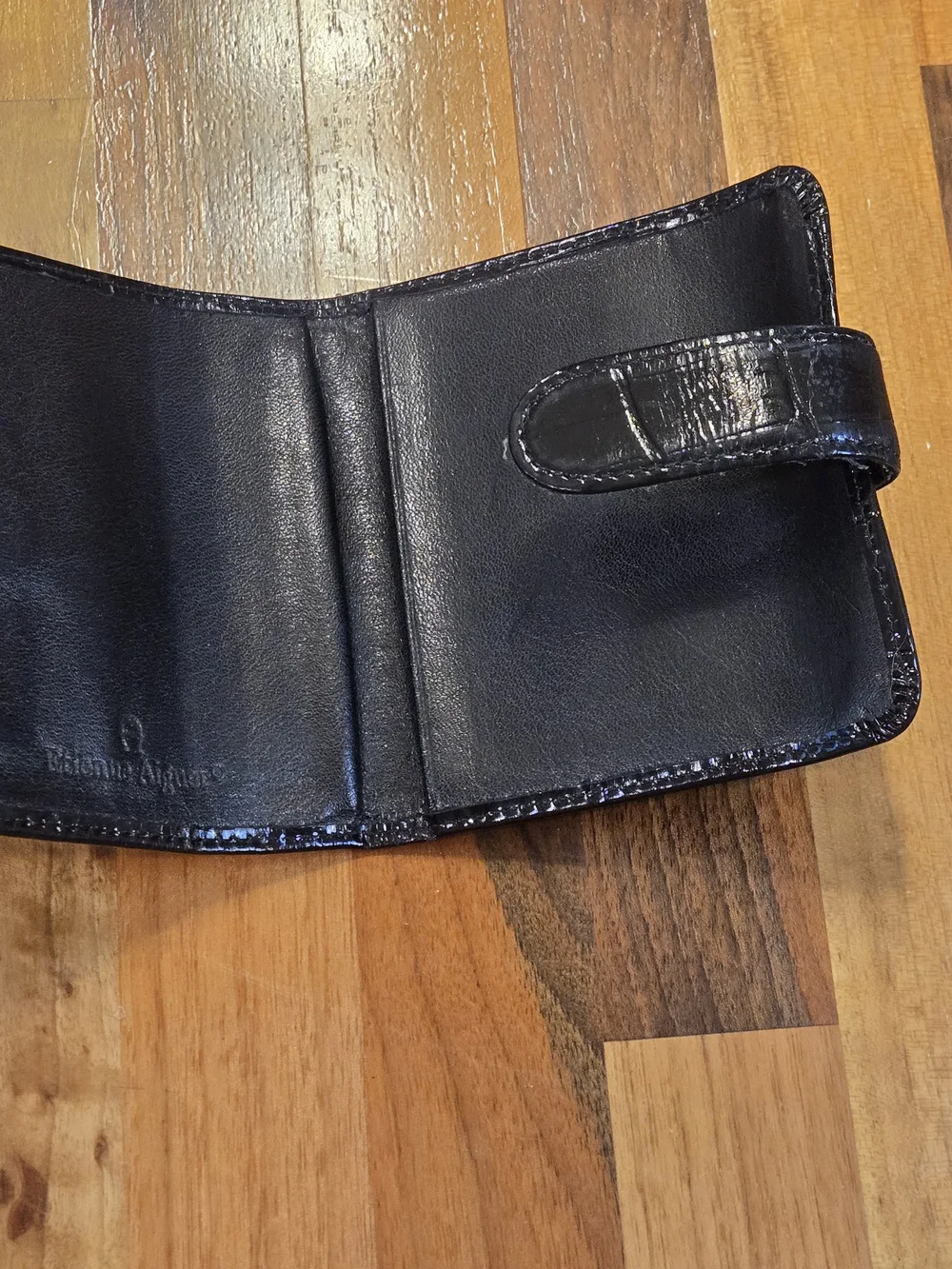 ​Vintage Etienne Aigner Croc-Embossed Leather Wallet